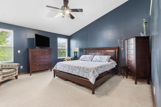 6045 Seton Court, Lewis Center, OH 43035