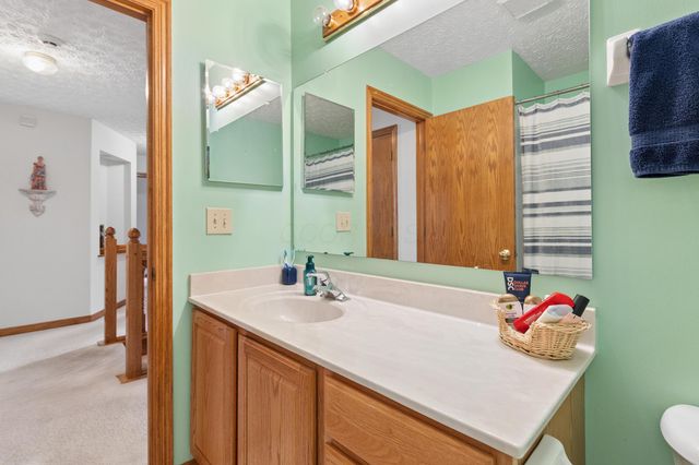 6045 Seton Court, Lewis Center, OH 43035