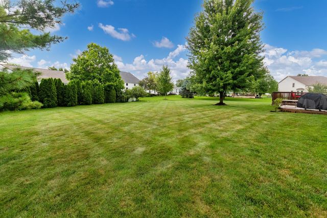 6045 Seton Court, Lewis Center, OH 43035