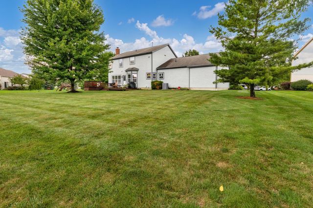 6045 Seton Court, Lewis Center, OH 43035
