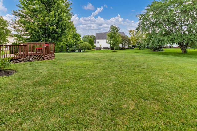 6045 Seton Court, Lewis Center, OH 43035