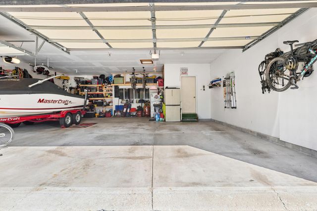 6045 Seton Court, Lewis Center, OH 43035