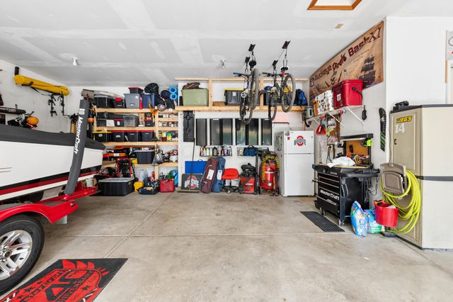6045 Seton Court, Lewis Center, OH 43035