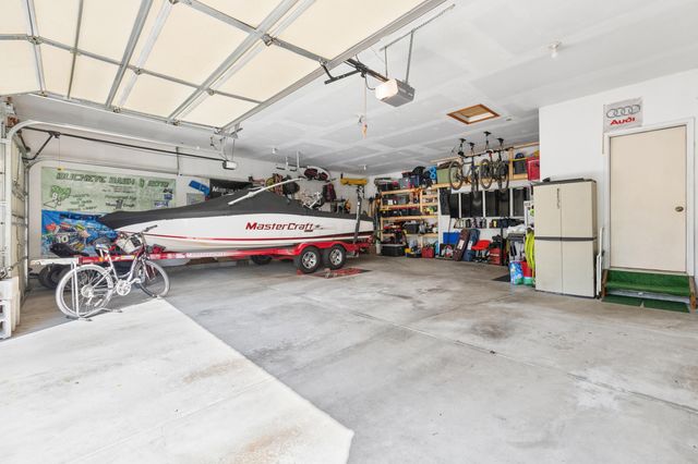 6045 Seton Court, Lewis Center, OH 43035