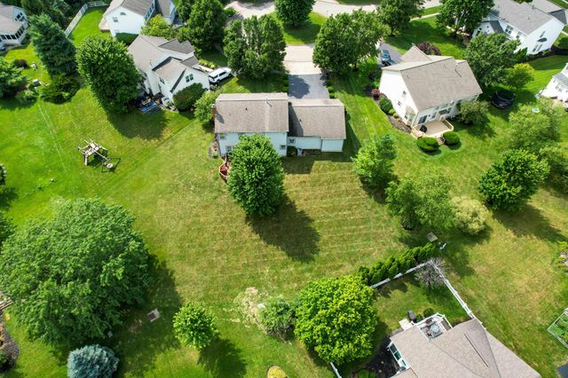 6045 Seton Court, Lewis Center, OH 43035