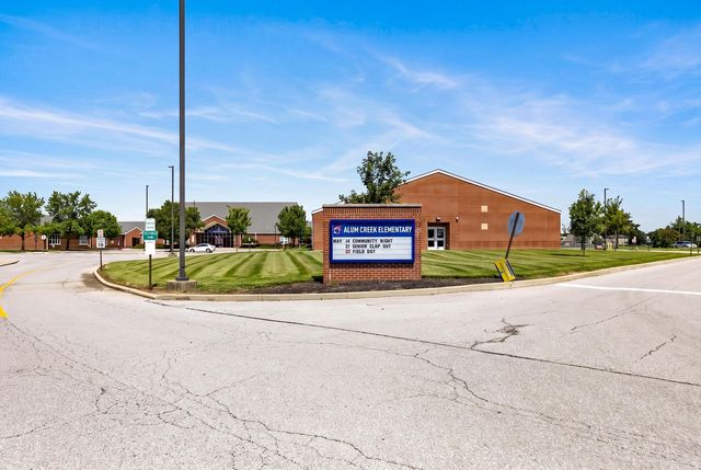 6045 Seton Court, Lewis Center, OH 43035
