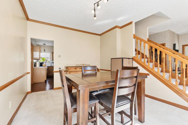 6045 Seton Court, Lewis Center, OH 43035