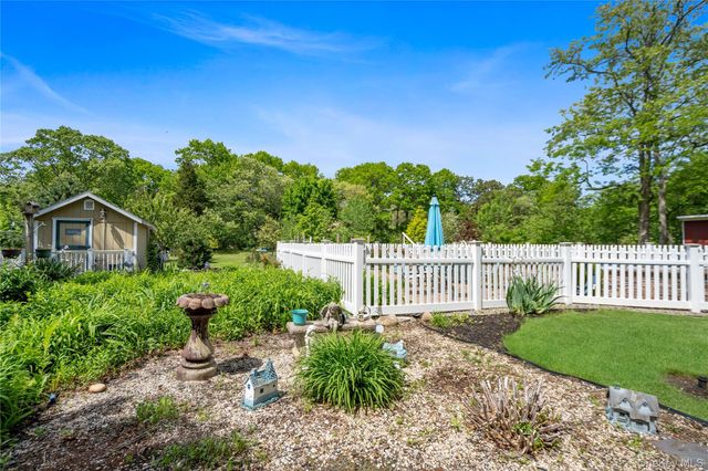 355 Woodland Avenue, Manorville, NY 11949