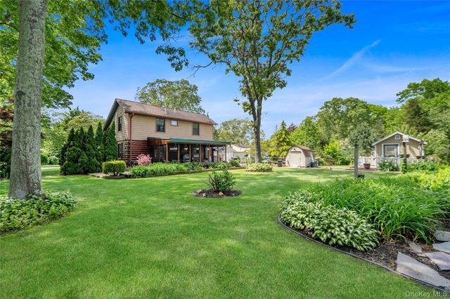 355 Woodland Avenue, Manorville, NY 11949