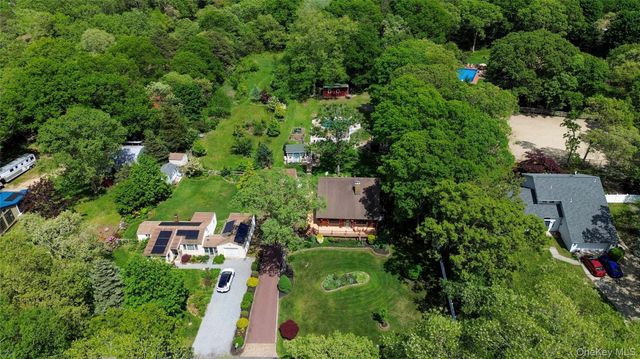 355 Woodland Avenue, Manorville, NY 11949