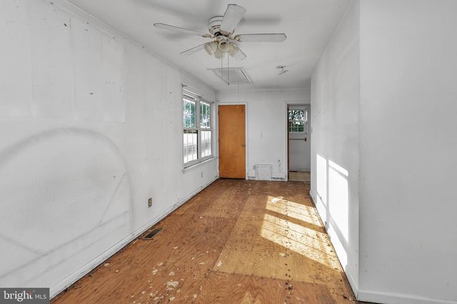 16 CONSTITUTION RD, Clementon, NJ 08021