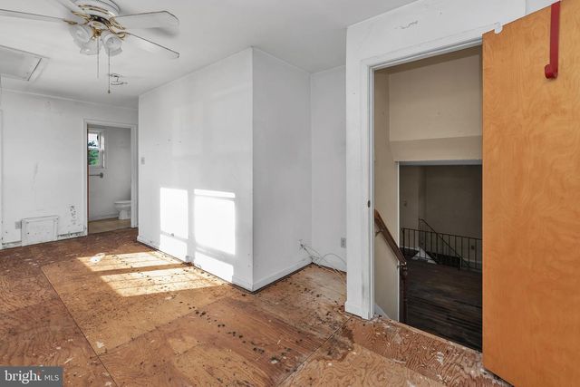 16 CONSTITUTION RD, Clementon, NJ 08021