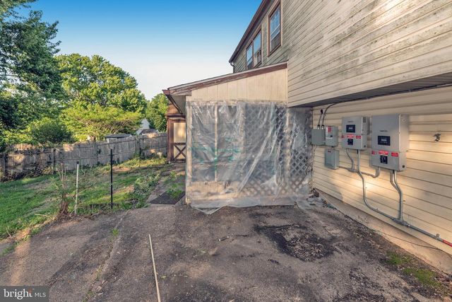 16 CONSTITUTION RD, Clementon, NJ 08021