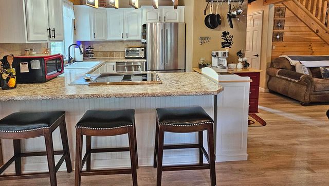 17659 Rosland Road, La Pine, OR 97739