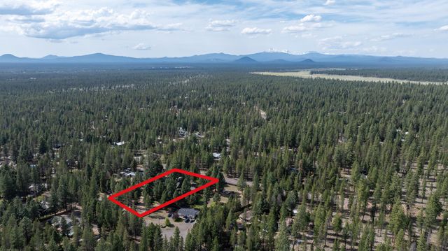 17659 Rosland Road, La Pine, OR 97739