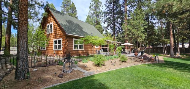 17659 Rosland Road, La Pine, OR 97739