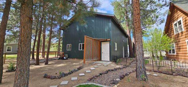 17659 Rosland Road, La Pine, OR 97739