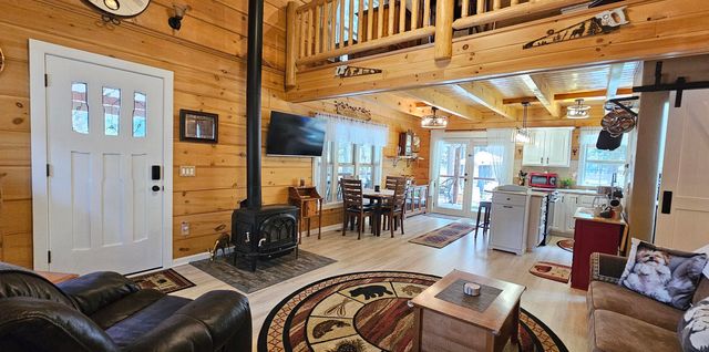 17659 Rosland Road, La Pine, OR 97739