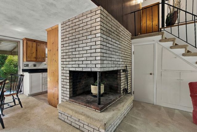 39 Sylvan Ave, Wakefield, MA 01880