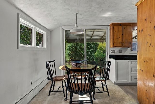 39 Sylvan Ave, Wakefield, MA 01880