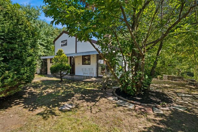 39 Sylvan Ave, Wakefield, MA 01880