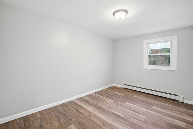 45 Jaeger Dr, Westfield, MA 01085