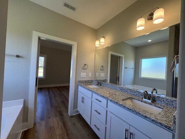 216 Spring House Dr, Manchester, TN 37355