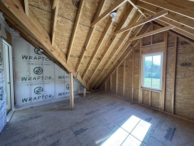 216 Spring House Dr, Manchester, TN 37355