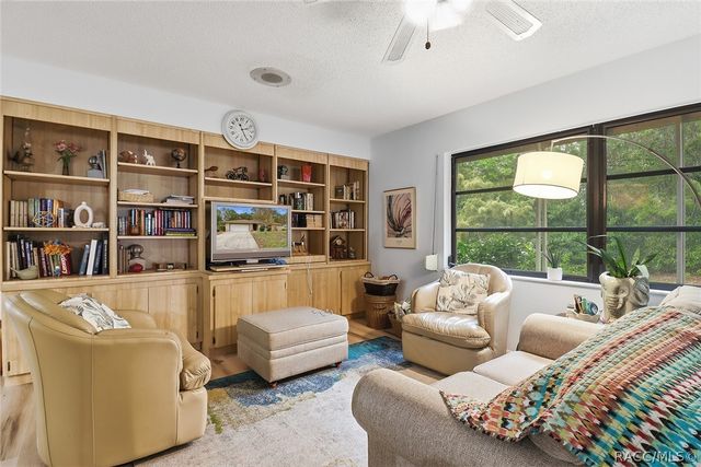 18 Foxgreen Court, Homosassa, FL 34446