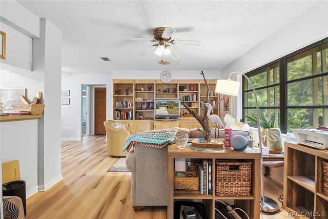 18 Foxgreen Court, Homosassa, FL 34446