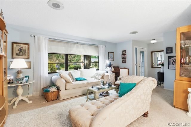 18 Foxgreen Court, Homosassa, FL 34446