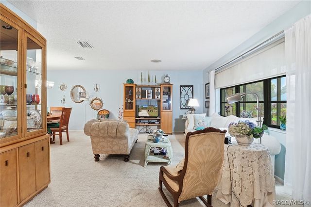 18 Foxgreen Court, Homosassa, FL 34446