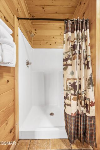 1723 High Rock Way, Sevierville, TN 37862