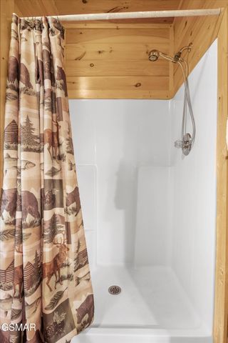 1723 High Rock Way, Sevierville, TN 37862