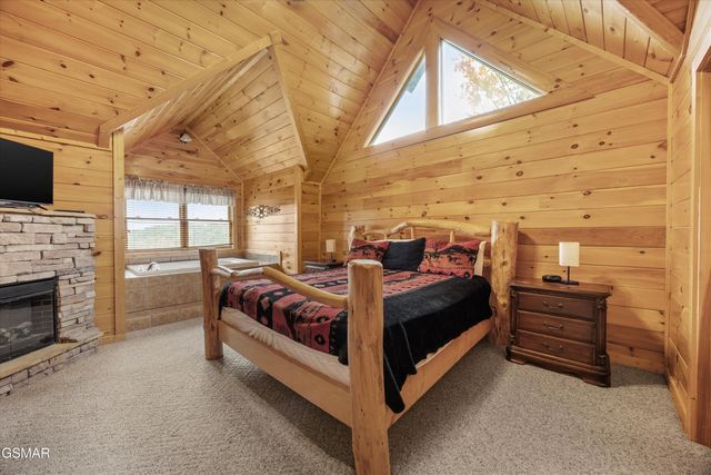 1723 High Rock Way, Sevierville, TN 37862