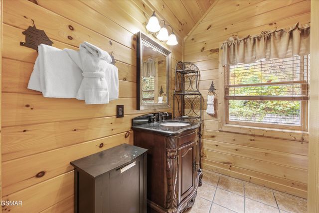 1723 High Rock Way, Sevierville, TN 37862