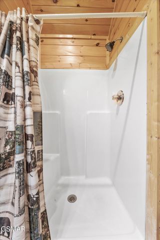 1723 High Rock Way, Sevierville, TN 37862