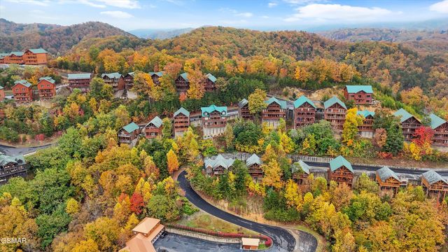 1723 High Rock Way, Sevierville, TN 37862