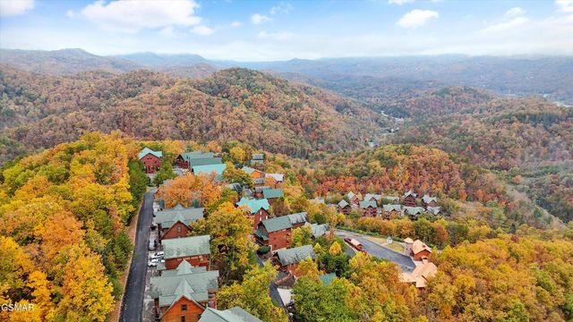 1723 High Rock Way, Sevierville, TN 37862