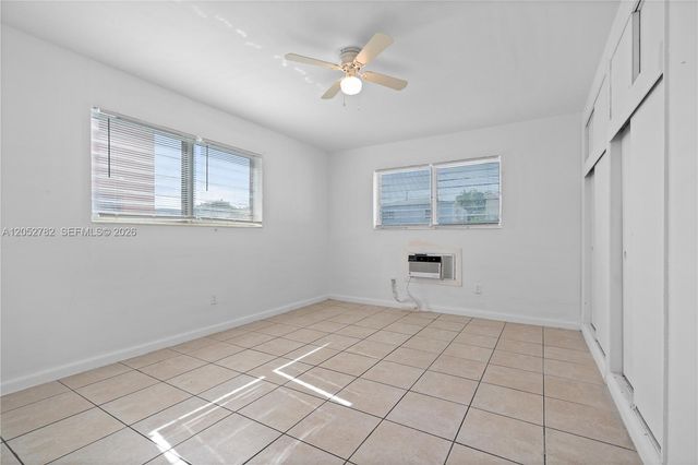 744 85th St, Miami Beach, FL 33141