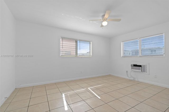 744 85th St, Miami Beach, FL 33141