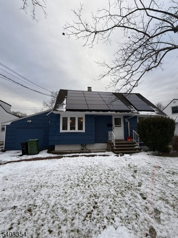 14 Colonial Rd, Roselle Boro, NJ 07203