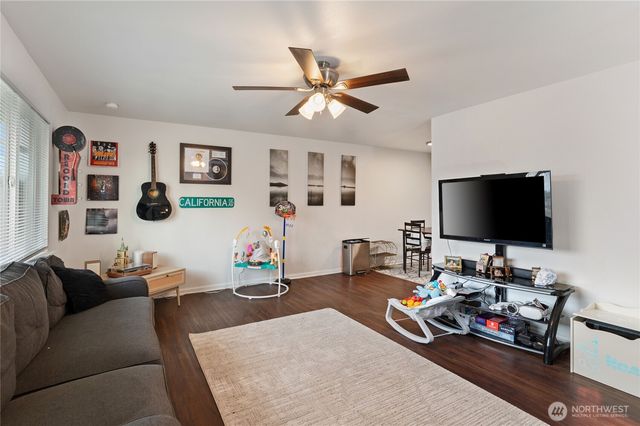 3224 Halverson Avenue, Bremerton, WA 98310