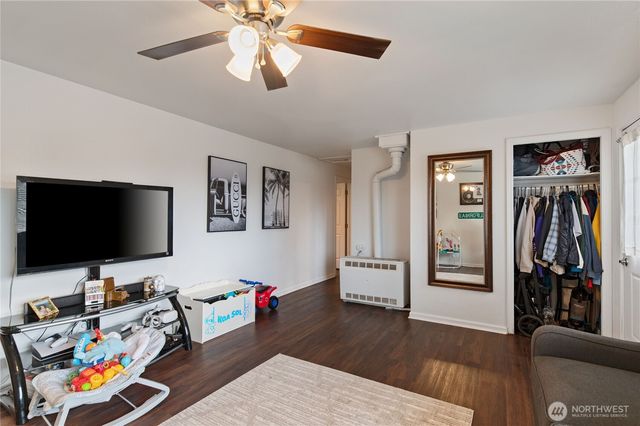 3224 Halverson Avenue, Bremerton, WA 98310