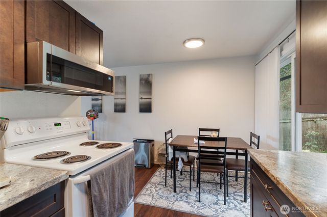 3224 Halverson Avenue, Bremerton, WA 98310