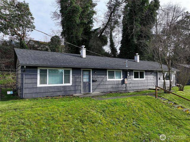 3224 Halverson Avenue, Bremerton, WA 98310
