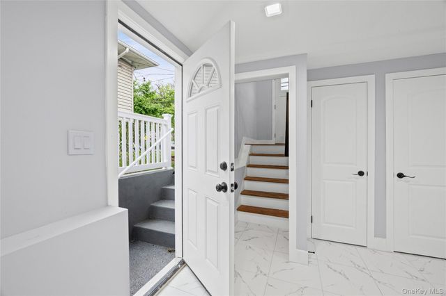 66 4th Avenue, Westbury, NY 11590