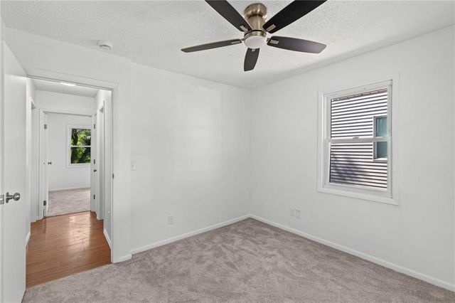 8033 NE San Rafael Drive, Kansas City, MO 64119