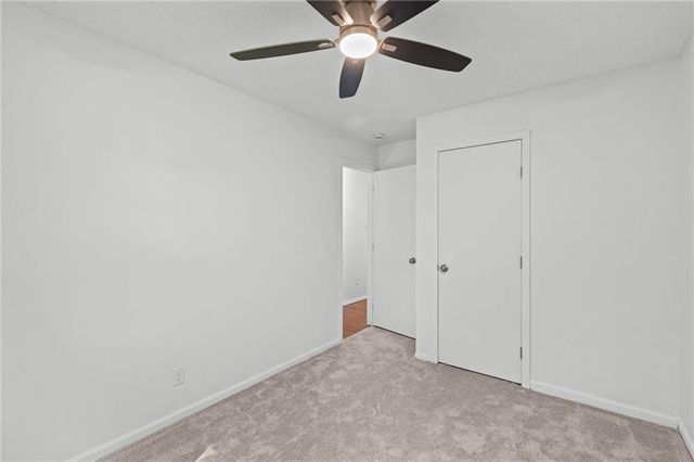 8033 NE San Rafael Drive, Kansas City, MO 64119