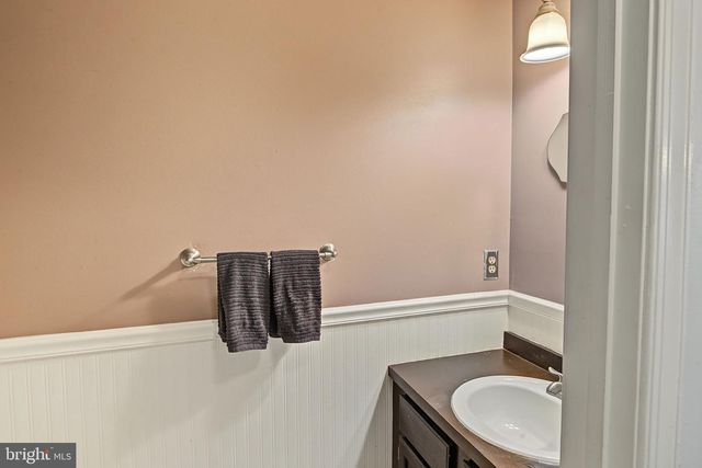 43 WILSON DR, Sicklerville, NJ 08081